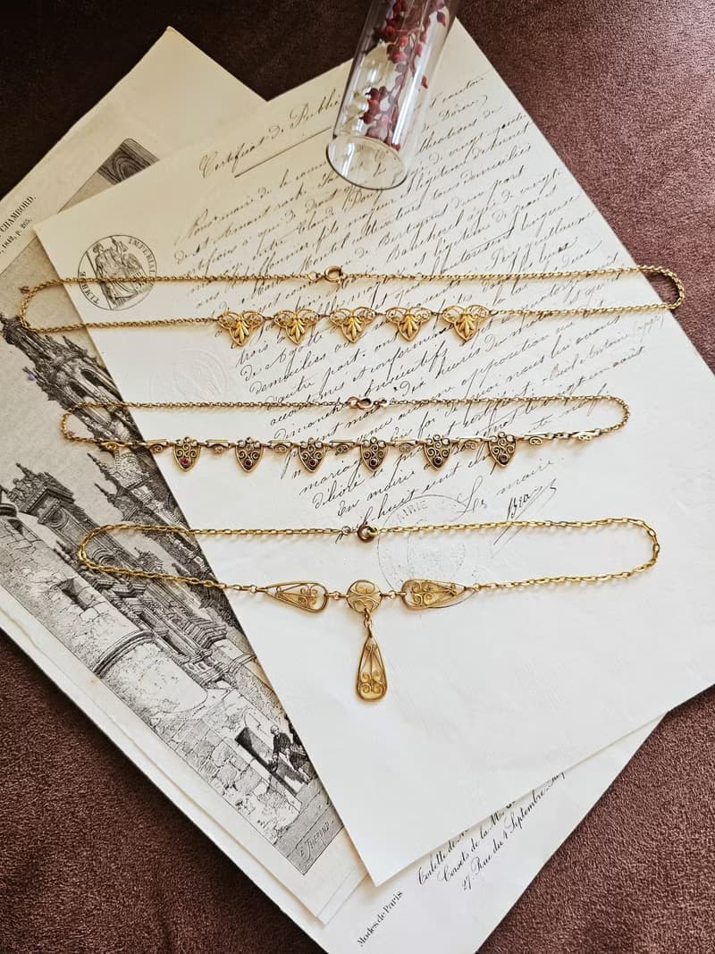Bijoux ORIDEAL法國厚鍍金雕花古董花綵項鍊【歐洲古董首飾】