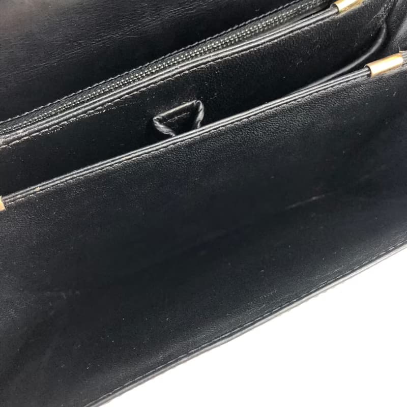 【 日本直送　名牌中古包 】CELINE セリーヌ トリオンフ レザー ショルダーバッグ ブラック vintage ヴィンテージ オールド 368agn