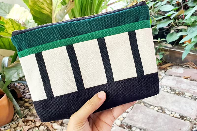 手拿包 Canvas pouch Lovely bag Dark green color strip design YKK zipper 化妝包/收納袋