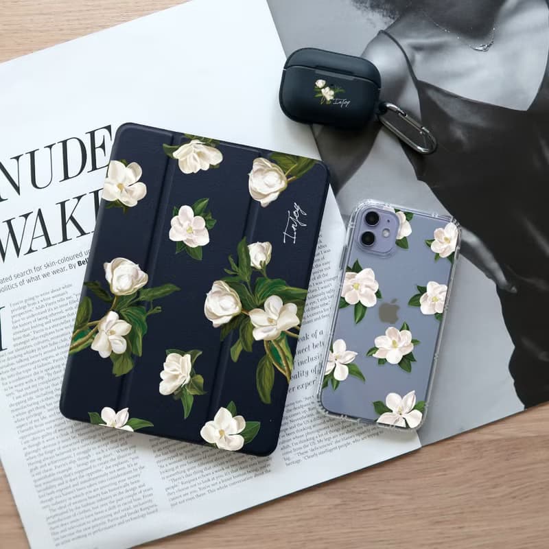 iPad 12.9/Air5/iPad 9/mini 7 柔白香氛花朵 皮革平板保護套