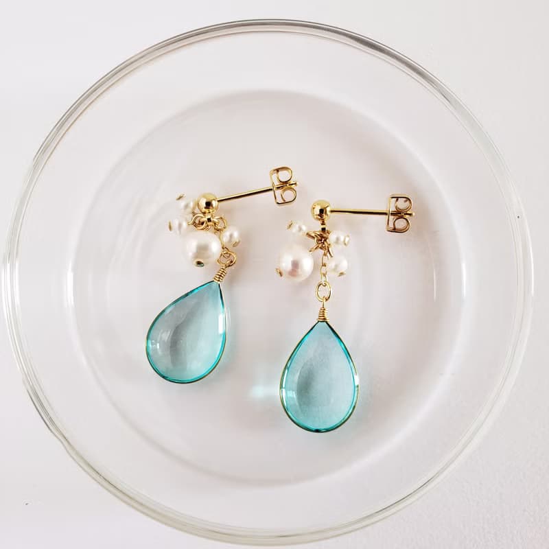 水色雫と淡水パールのピアス or イヤリング