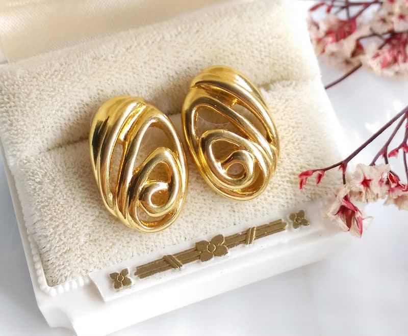 Vintage Jewelry 西洋古董飾品 MONET 簡約線條 針式耳環