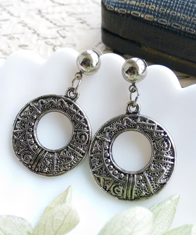 Vintage Jewelry 西洋古董飾品 銀色調 經典環圈 針式耳環