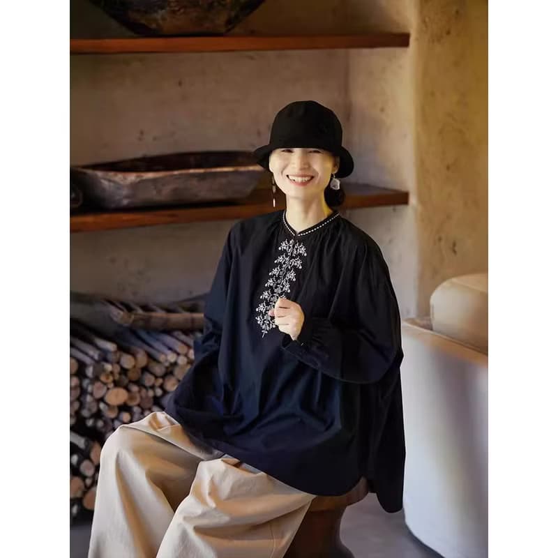 黑色棉中式小立領復古繡花女襯衫