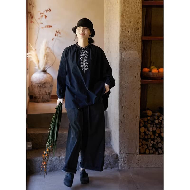 黑色棉中式小立領復古繡花女襯衫