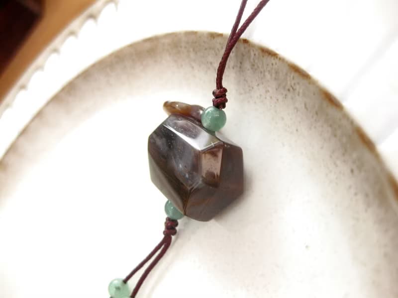 吊飾 牛轉乾坤 木化玉+東菱玉+黑瑪瑙/扭轉乾坤好運來/