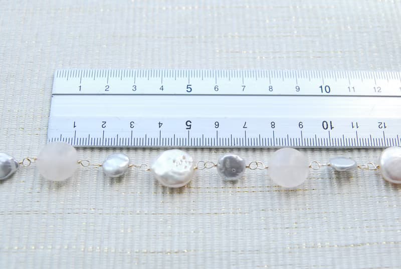 桜色　フロストローズクォーツと２種のパールの春待ちネックレス１４kgf