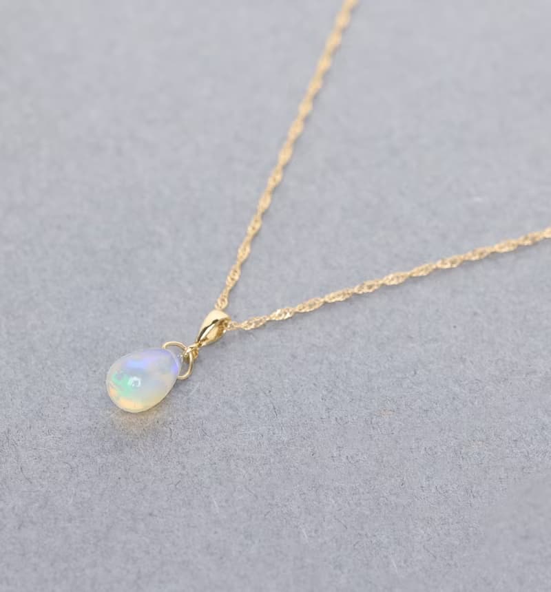*数量限定* 10月誕生石 K10 大粒ウォーターオパール ネックレスチャーム ~BOURGEON~  (チェーンのセット購入できます)