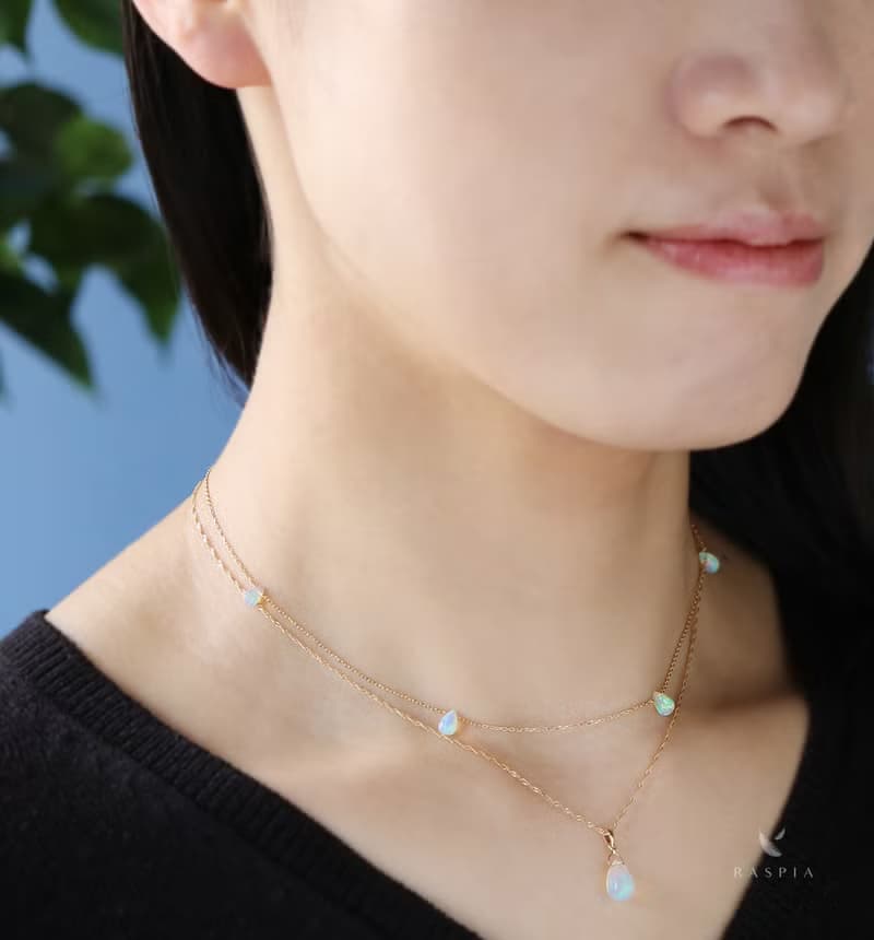 *数量限定* 10月誕生石 K10 大粒ウォーターオパール ネックレスチャーム ~BOURGEON~  (チェーンのセット購入できます)