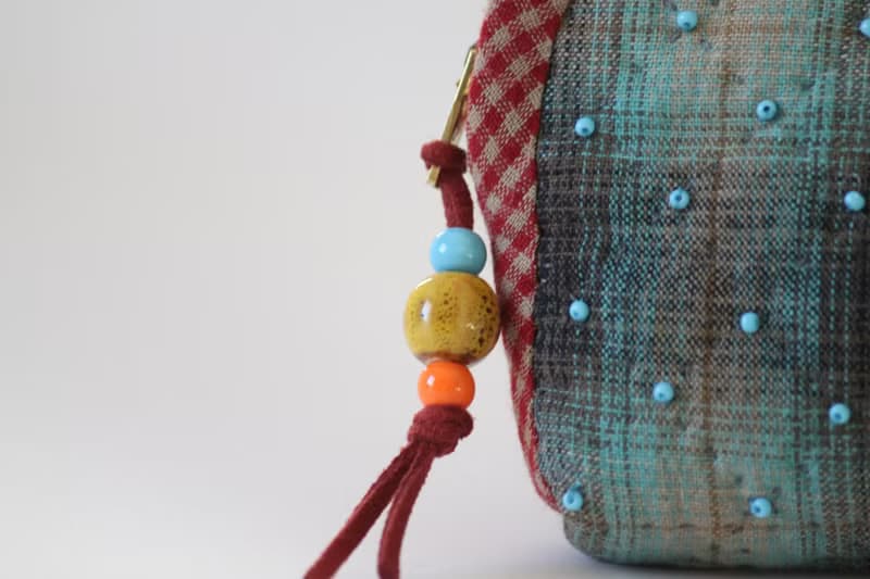 Quilted Purse With Zipper, Embroidered Tiny Coin Purse, Tuscany-inspired.