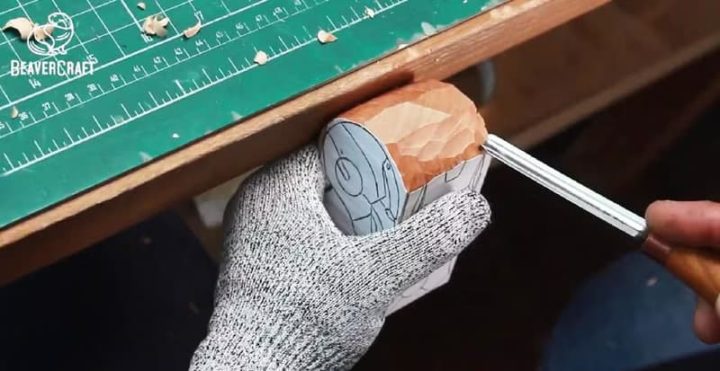 DIY 手作雕刻材料包-鋼鐵人
