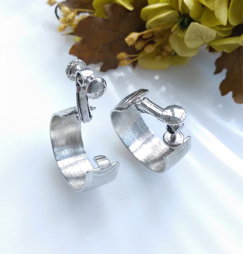 Vintage Jewelry 西洋古董飾品 簡約 亮銀 C圈 夾式耳環