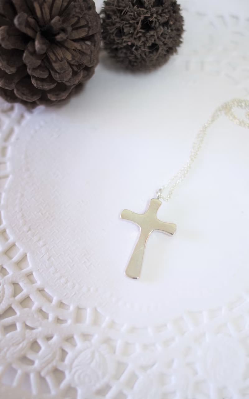 時尚十字架琺瑯銀墜 項鍊 女款 雙面配戴 情人節禮物