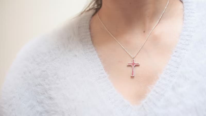 時尚十字架琺瑯銀墜 項鍊 女款 雙面配戴 情人節禮物