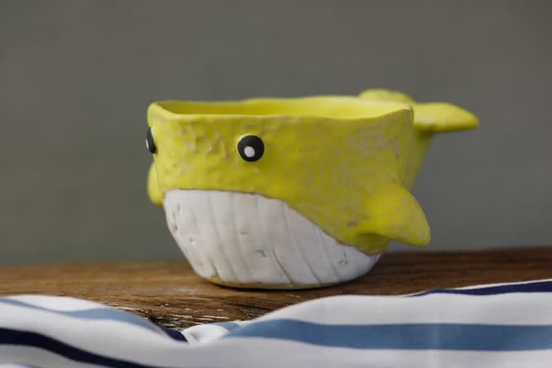 Yellow Whale (coffee cup/tea cup)