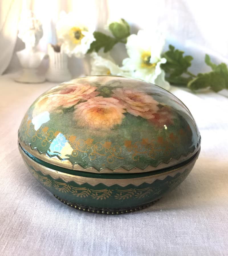 Green jewelry box, round ring box, rose box, gift box, anniversary gift