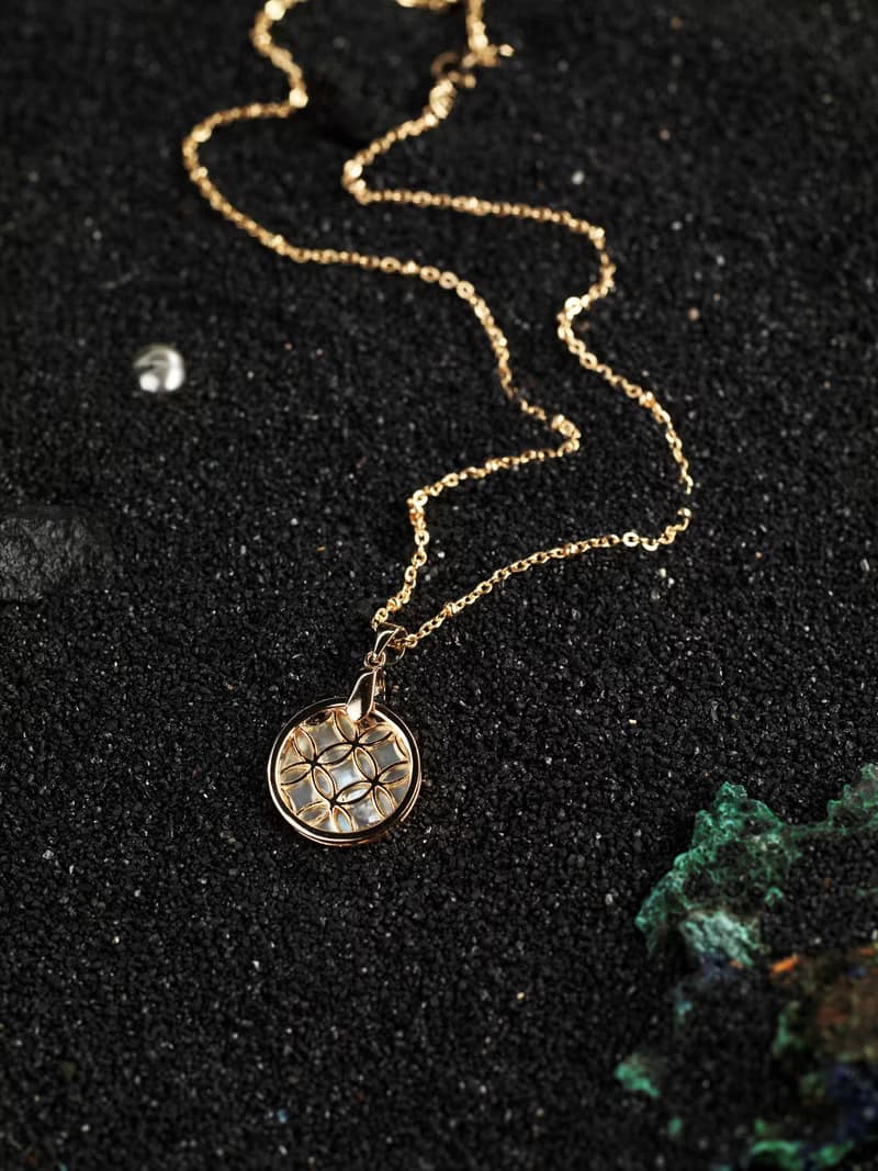 深海寶藏 - 聯名款式 - 窗花x貝殼項鍊