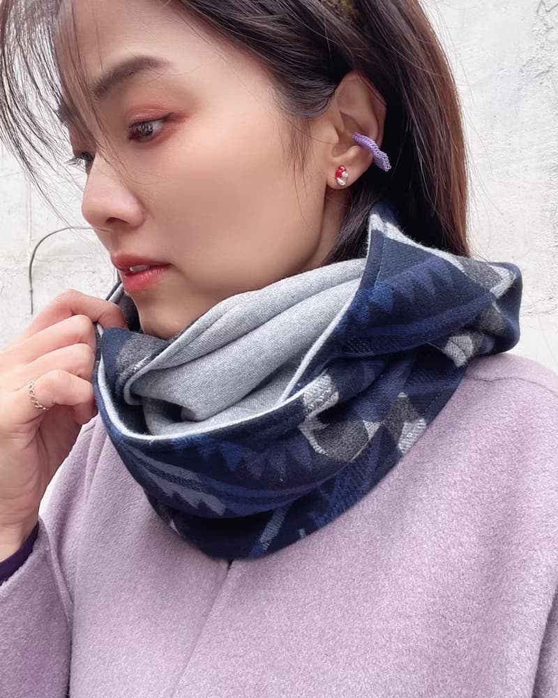 丈青幾何圖騰  刷毛圍脖 圍巾