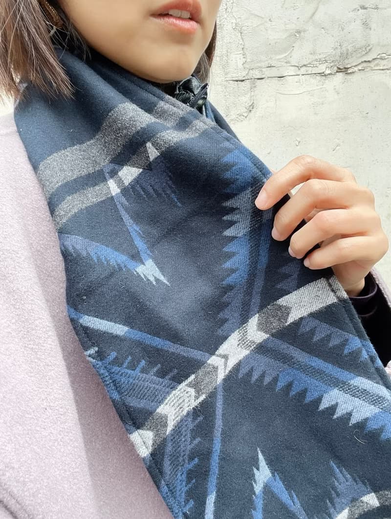 丈青幾何圖騰  刷毛圍脖 圍巾