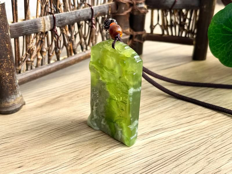 【一物一圖】孤品岫玉青提奶蓋山水牌連手編項鍊繩