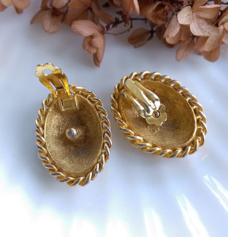 Vintage Jewelry 西洋古董飾品 橢圓 刷金 繩索框  夾式耳環