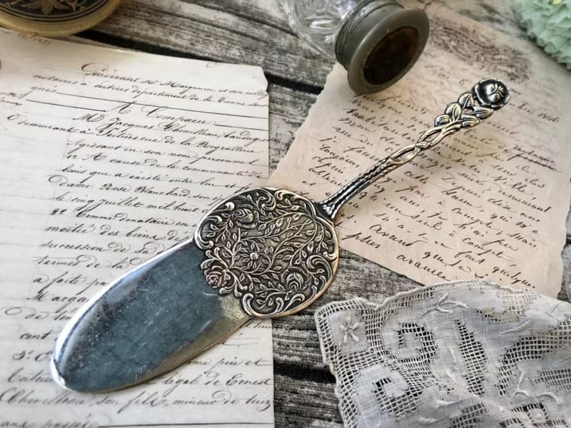 德國Vintage浮雕玫瑰花柄鍍銀蛋糕鏟