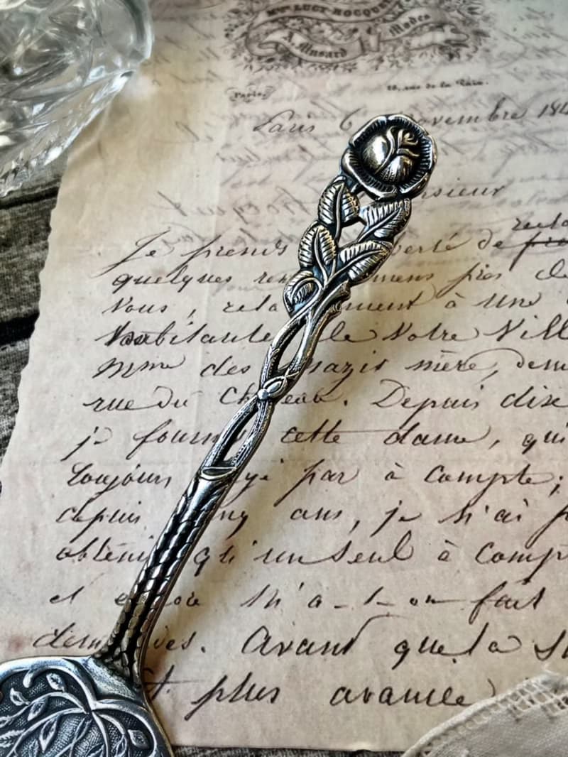 德國Vintage浮雕玫瑰花柄鍍銀蛋糕鏟