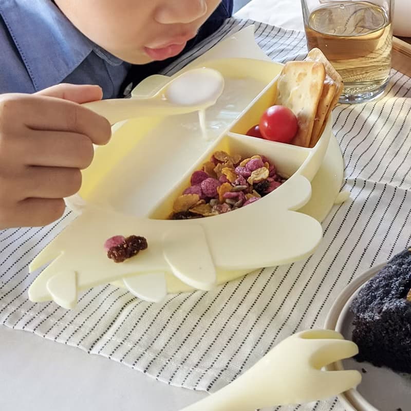 Besovida I 恐龍全矽膠學習餐盤－三角龍 (栗子棕)