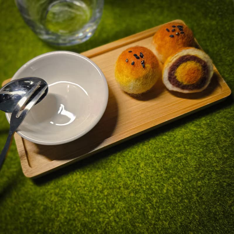 羊毛氈 蛋黃酥沒吃完杯墊、小托盤