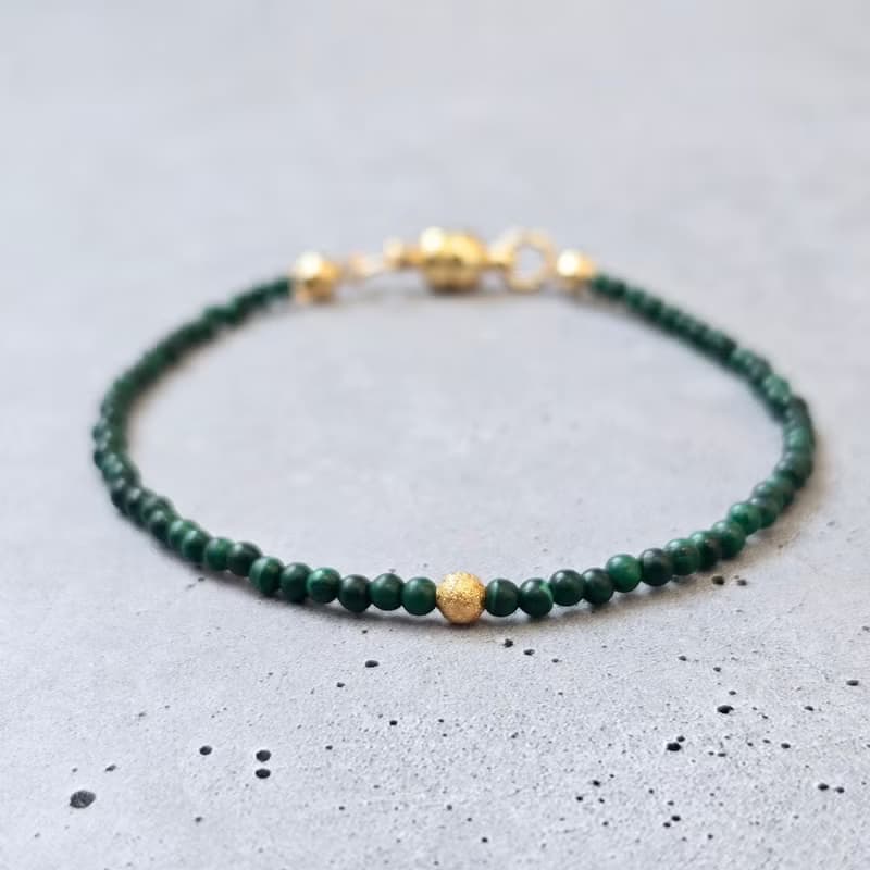 【日本製】マラカイト ブレスレット –  マグネット留め具 / 金属アレルギー対応