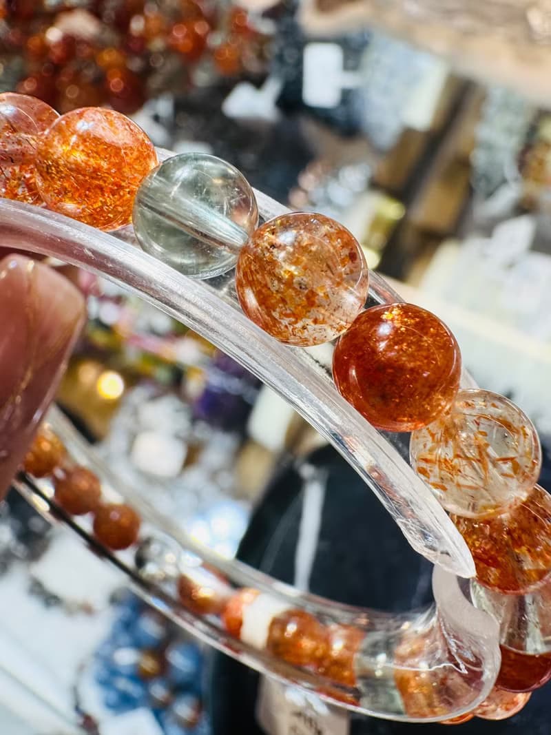 精品透體濃色小阿魯沙6.5mm10.97g金太陽綠柱石正向能量財運遠