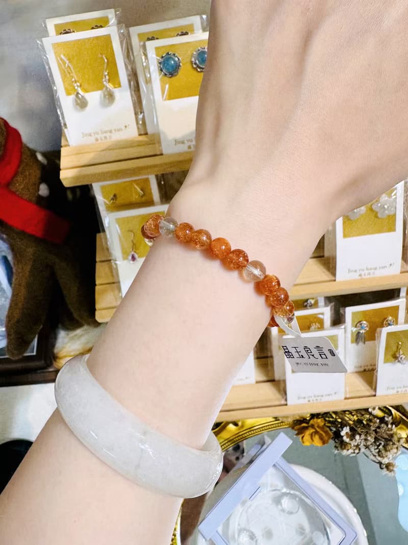 精品透體濃色小阿魯沙6.5mm10.97g金太陽綠柱石正向能量財運遠