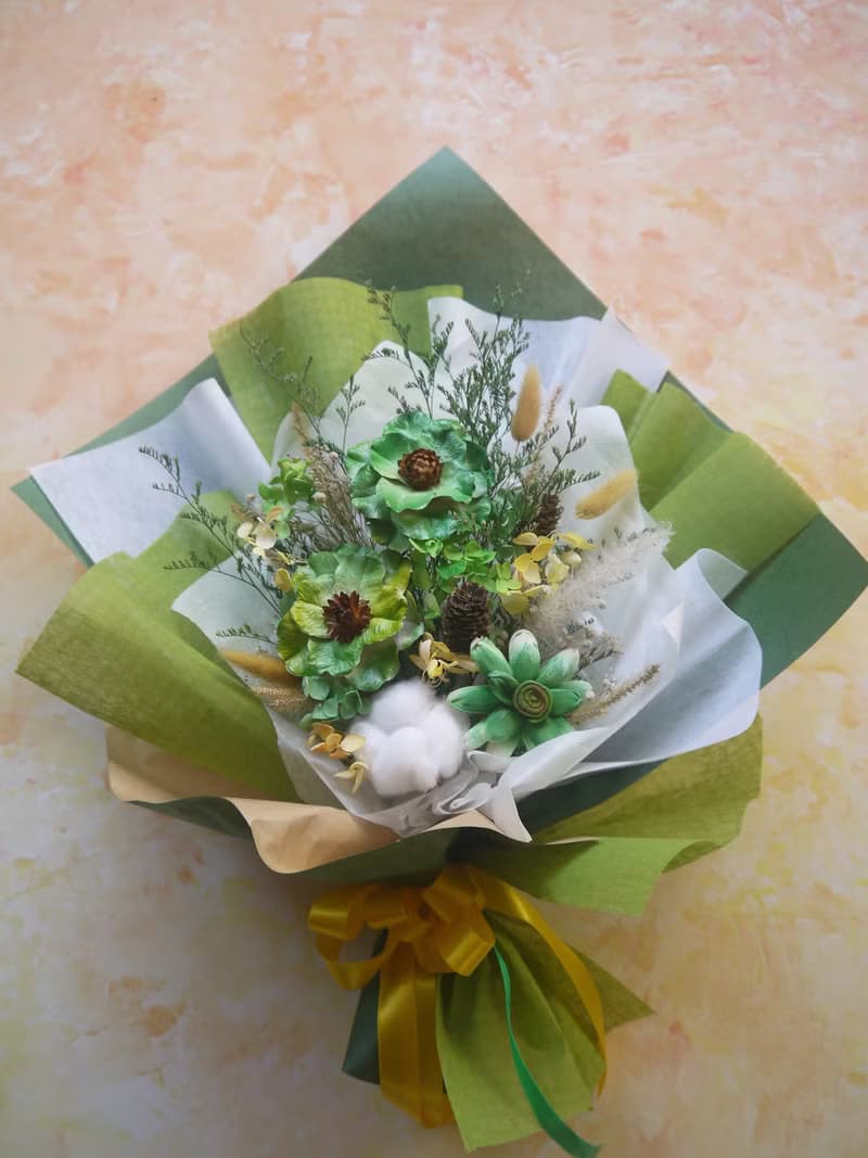 榜上有名.森林綠色系.乾燥花.永生花.情人節.生日.畢業花束