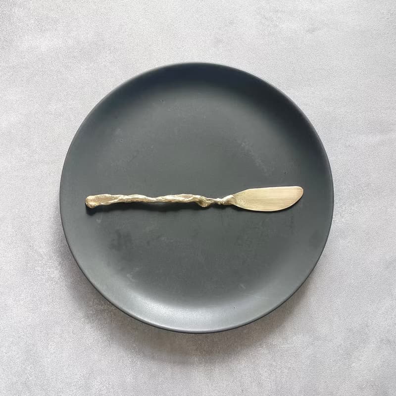 melt 真鍮のバターナイフ 17cm