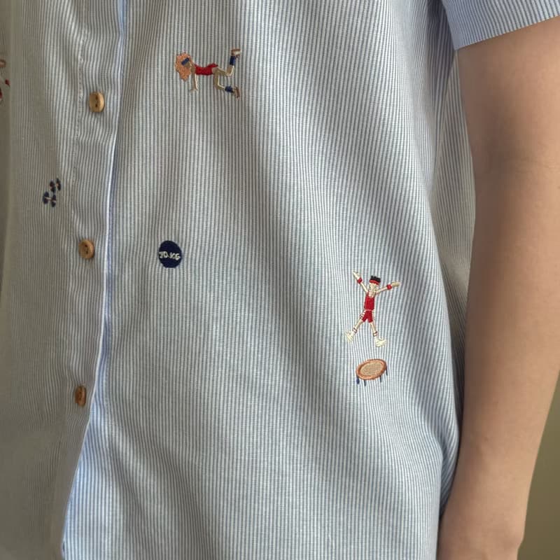 刺繡襯衫 (Embroidery Shirt) 藍色條紋 (Blue Stripe)