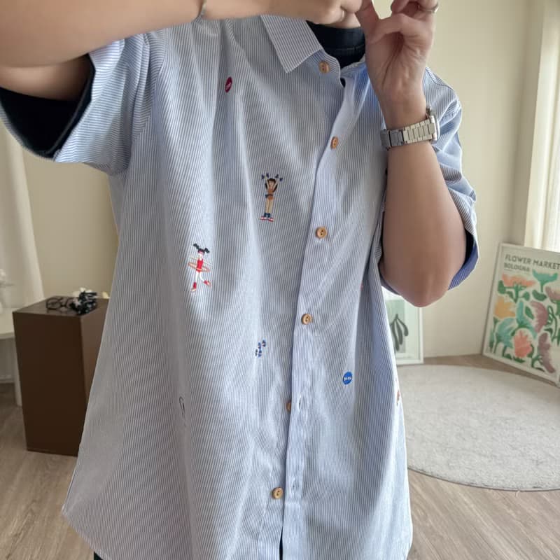 刺繡襯衫 (Embroidery Shirt) 藍色條紋 (Blue Stripe)