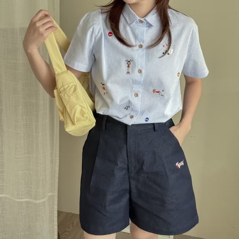 刺繡襯衫 (Embroidery Shirt) 藍色條紋 (Blue Stripe)