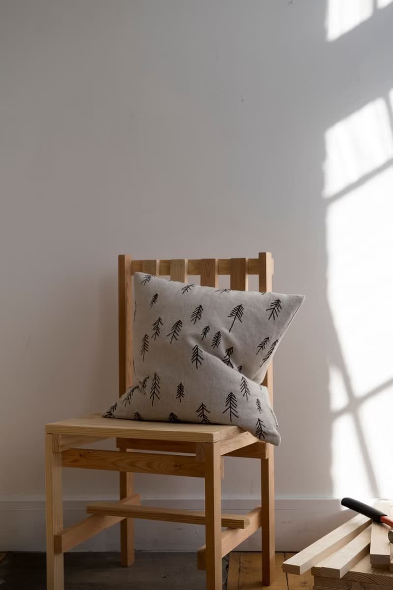 北歐設計師款 - 刺繡抱枕套 TALL EMBROIDERED CUSHION COVER