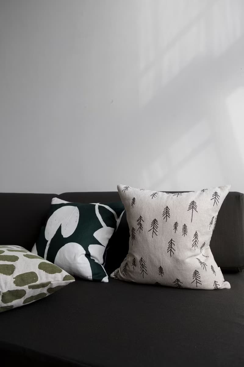 北歐設計師款 - 刺繡抱枕套 TALL EMBROIDERED CUSHION COVER