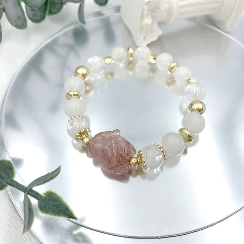 月下狐 / 草莓晶 彩虹晶 月光石 藍針水晶 水晶手鍊