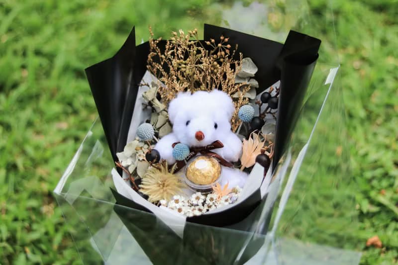 illuminate畢業花束