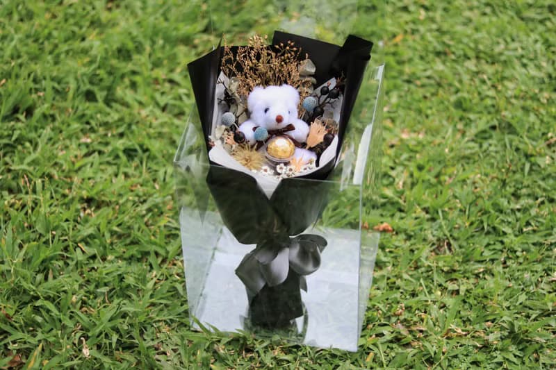 illuminate畢業花束