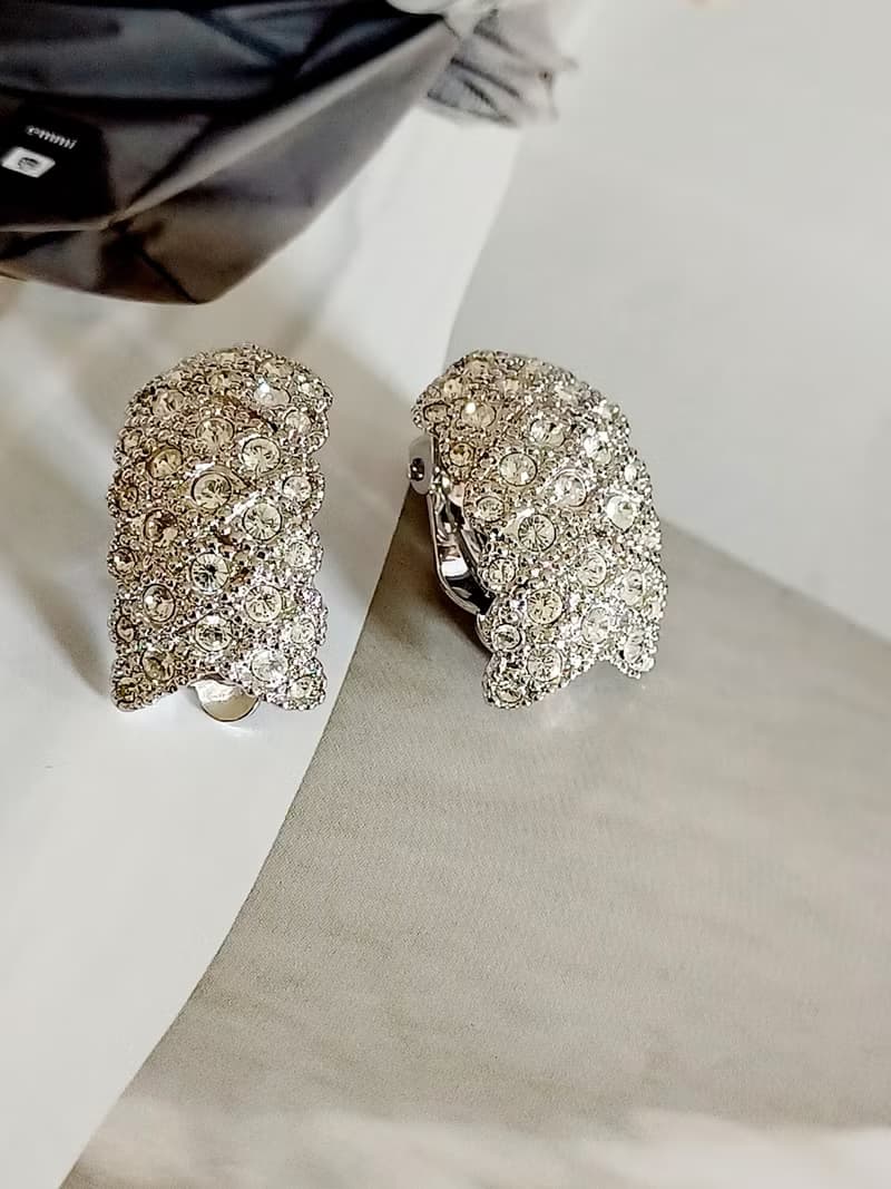 vintage jewelry 華麗滿綴萊茵鑽 夾式耳環