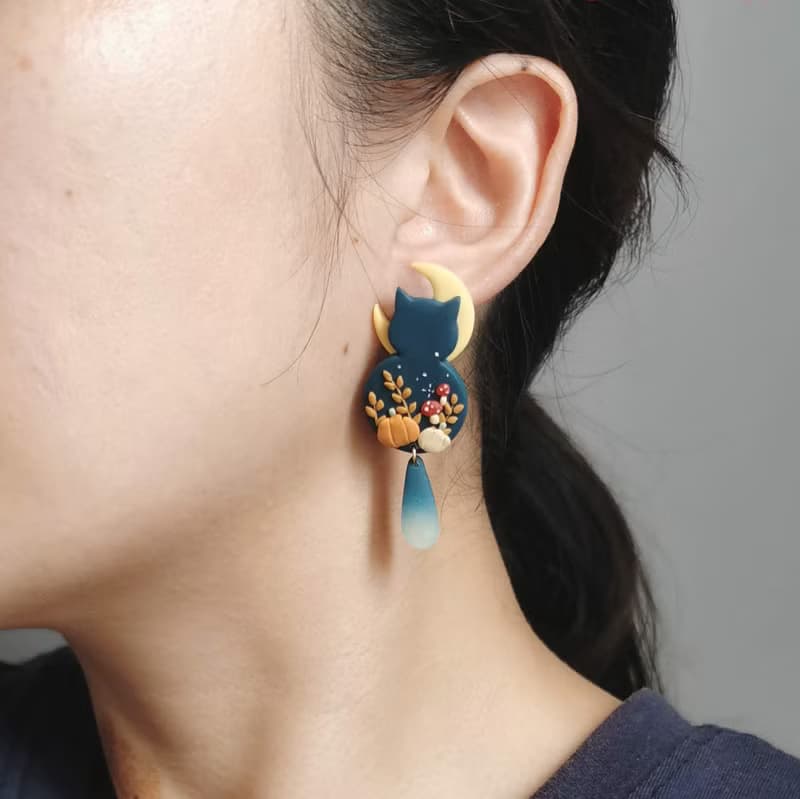 bi kitty//小貓咪月亮菇菇魔法夜手工軟陶大耳環