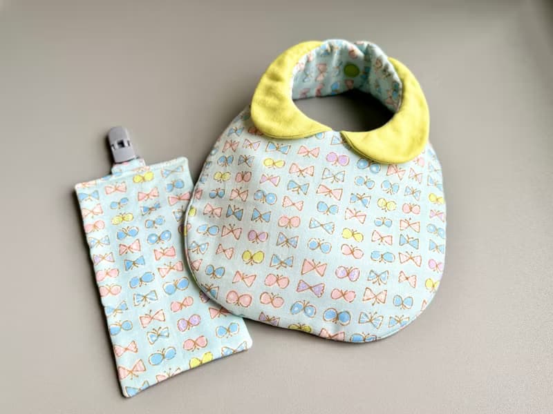 【 預購 】寶寶系列 - 小紳士圍兜- 粉藍蝴蝶