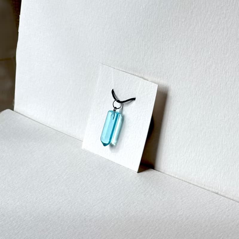 【琉璃水晶】藍琉璃|白水晶|粉晶|迷你六角柱項鏈 消磁淨化愛情桃