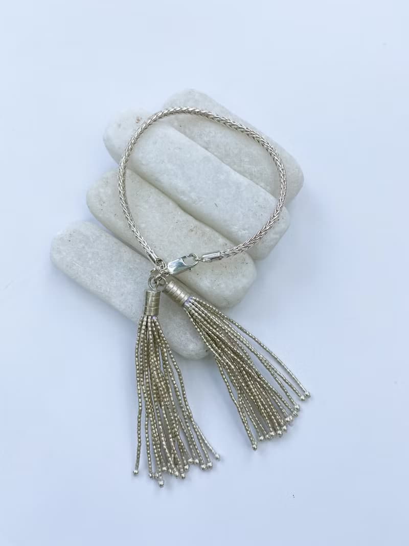 Foxtail bracelet with hanging beaded silver tassels (B0087)