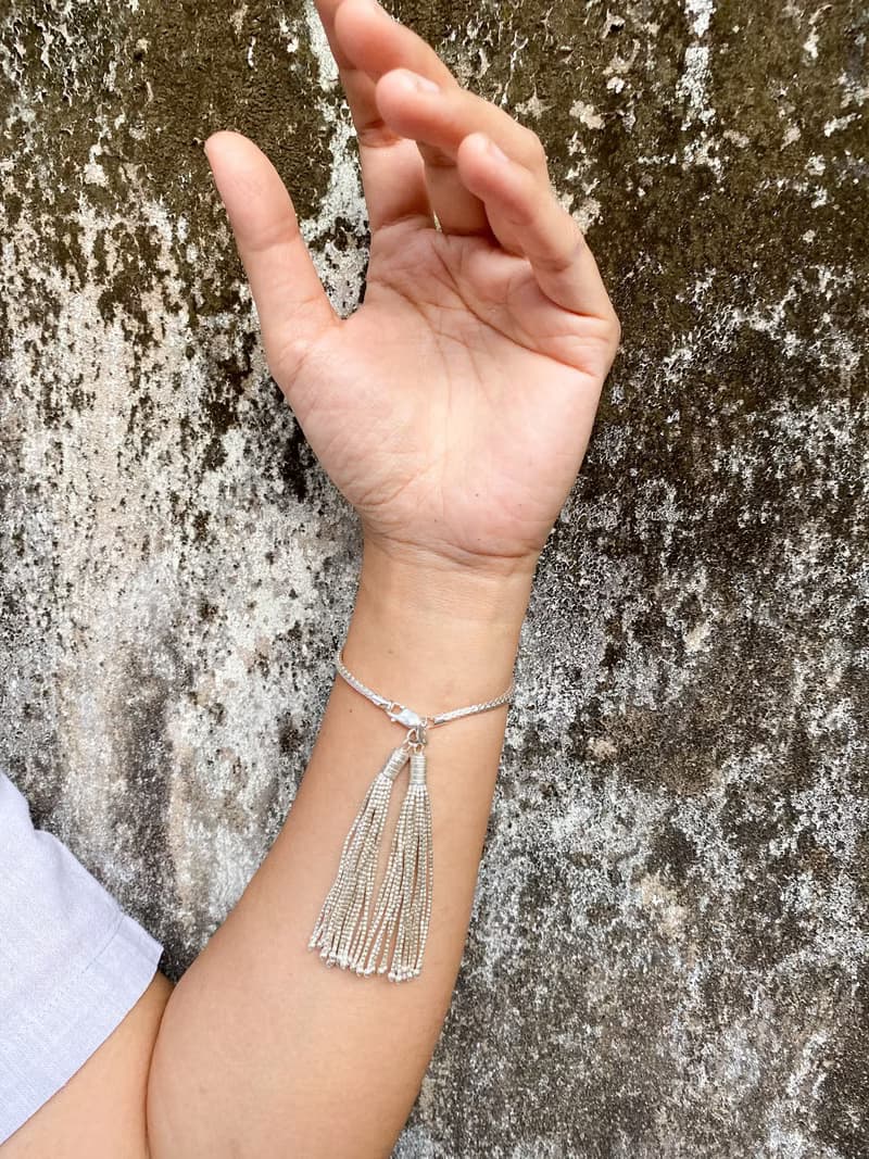 Foxtail bracelet with hanging beaded silver tassels (B0087)