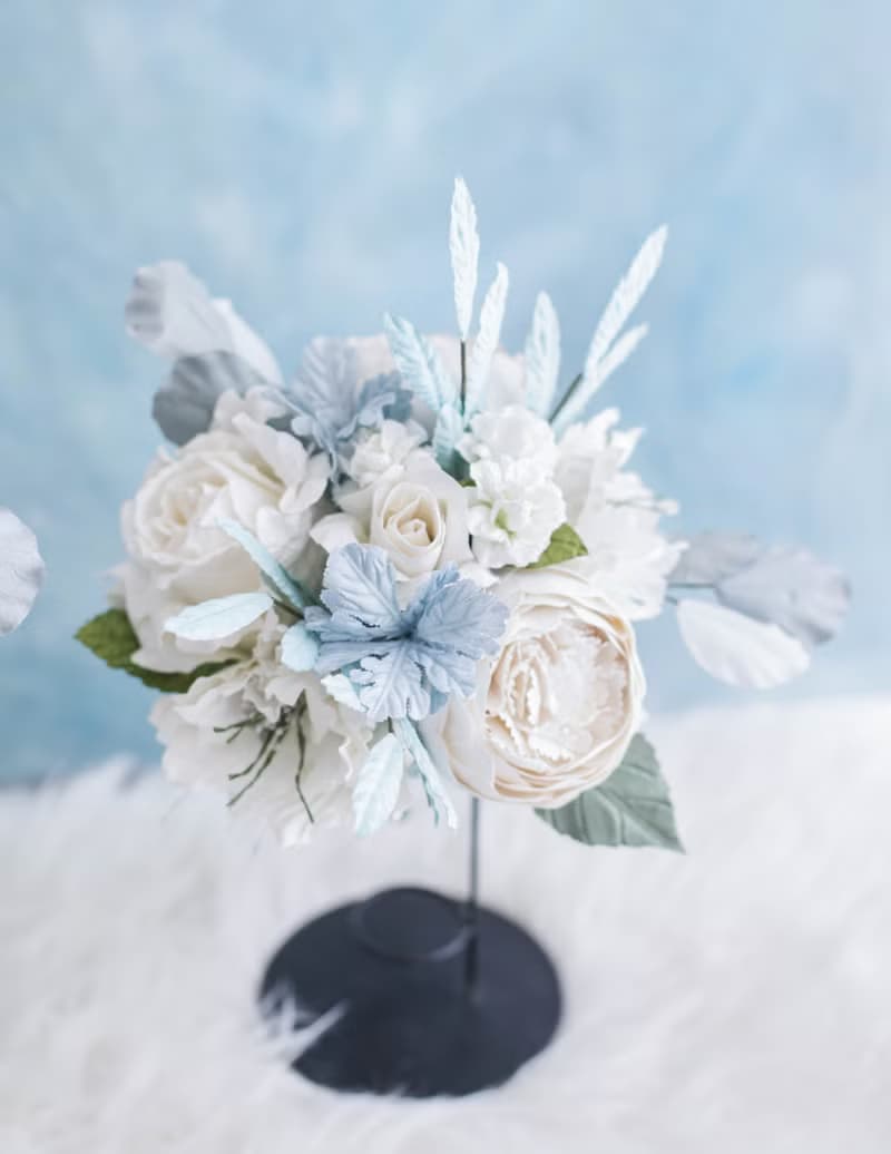 WINTER KNIGHTS | Handmade Mini Flower Bouquet