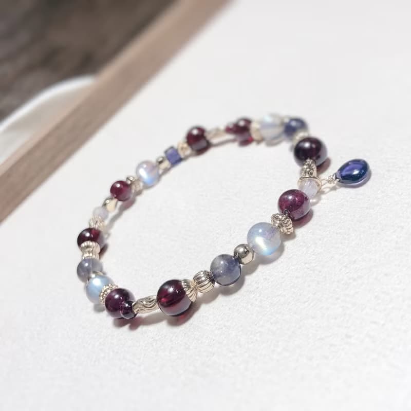 石榴石、紫牙烏、菫青石、拉長石 天然石手鍊